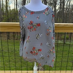 Como Blu Women's Striped Navy & White Floral Blouse
